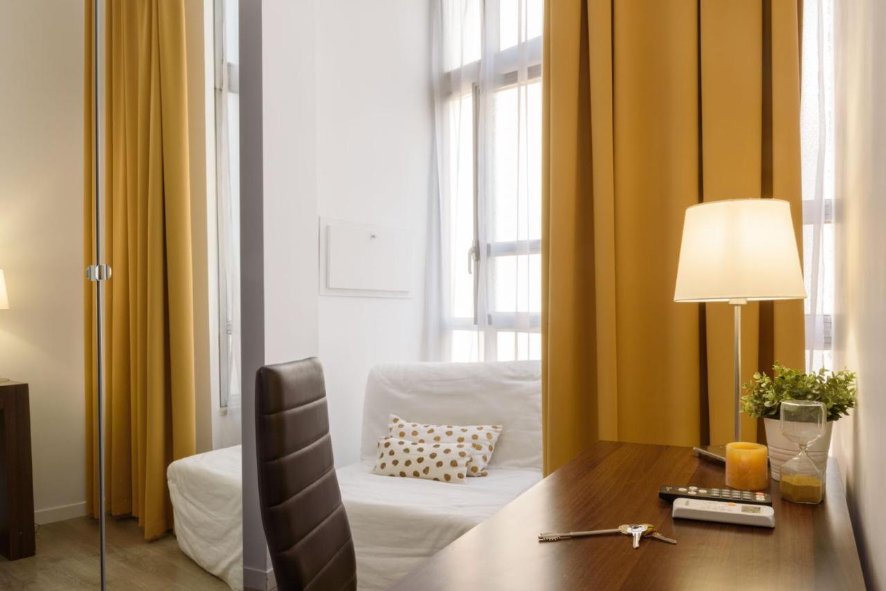 Domus Angioina Bed and Breakfast Napoli Eksteriør billede